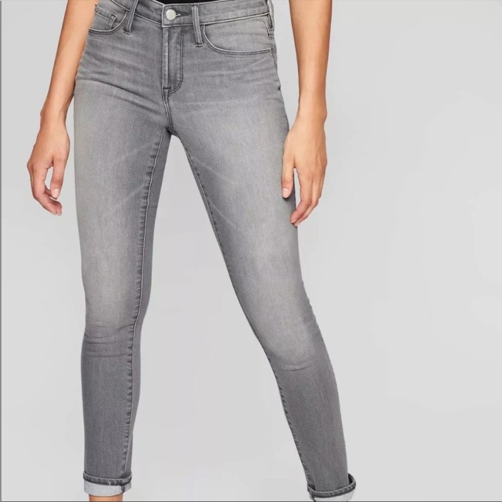 Athleta Sculptek Skinny Jeans Gray Wash size 6